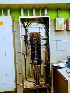 Commercial electrical installation by D&E Proelectric LLC